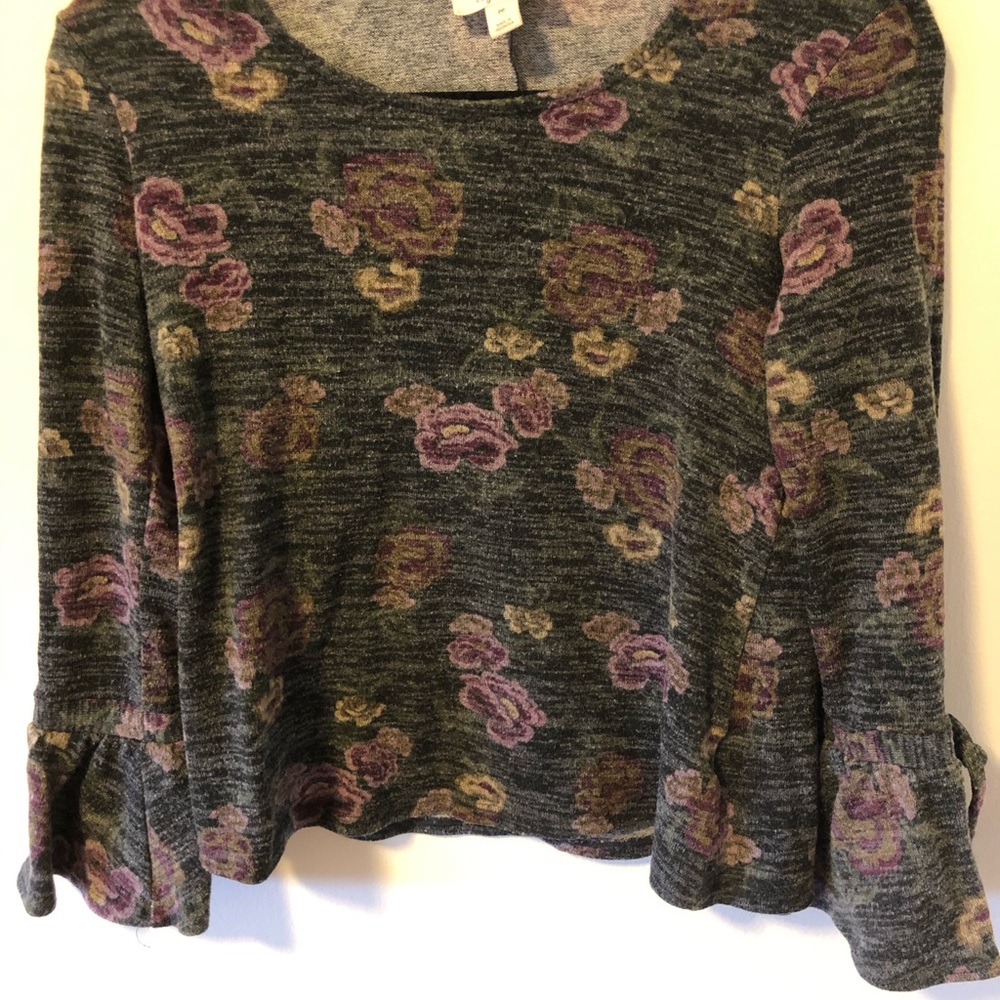 🌻Style & Co Tops - Picture 2 of 5